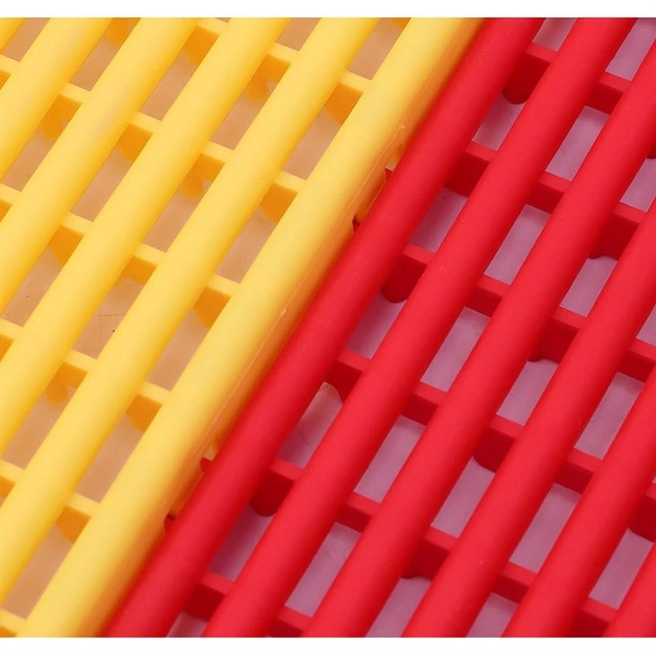 PP Interlocking Garage Floor Mat- China Settlement PP Interlocking Garage Floor Mat- China Settlement