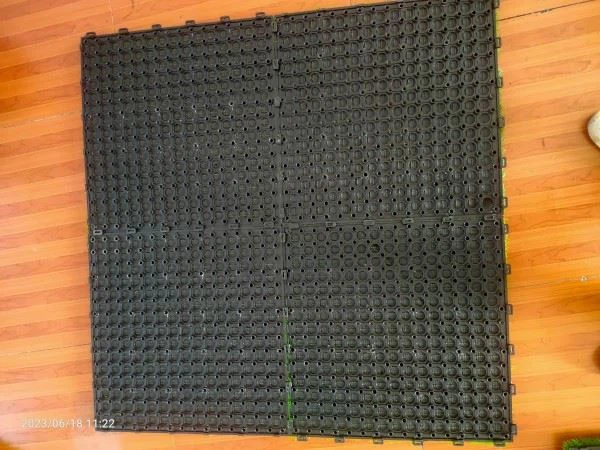 Lawn Composite Mat (With Plastic Mesh Backing)