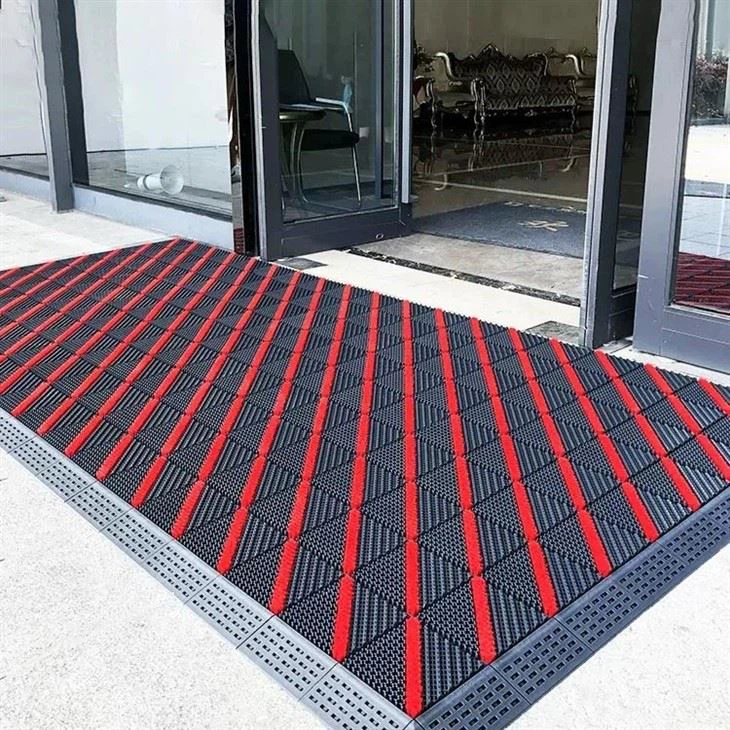 Three-in-One Modular Mats, Triple Brush, 2.5 cm High